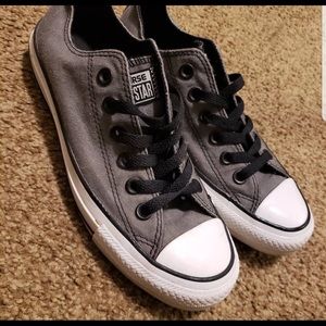 Grey converse